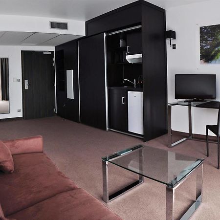 Golden Tulip Pornic Suites- Appart Hotel מראה חיצוני תמונה