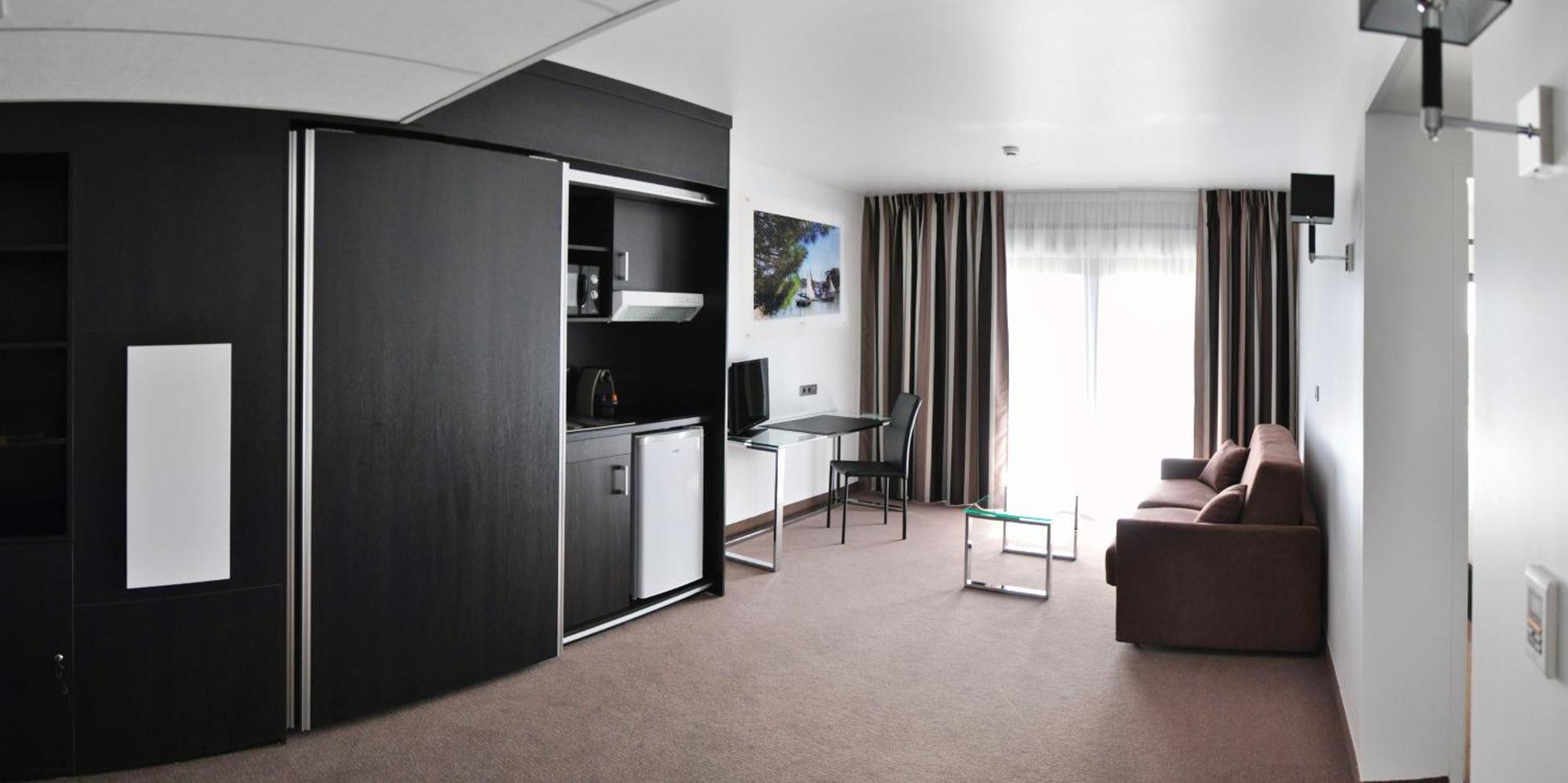 Golden Tulip Pornic Suites- Appart Hotel חדר תמונה