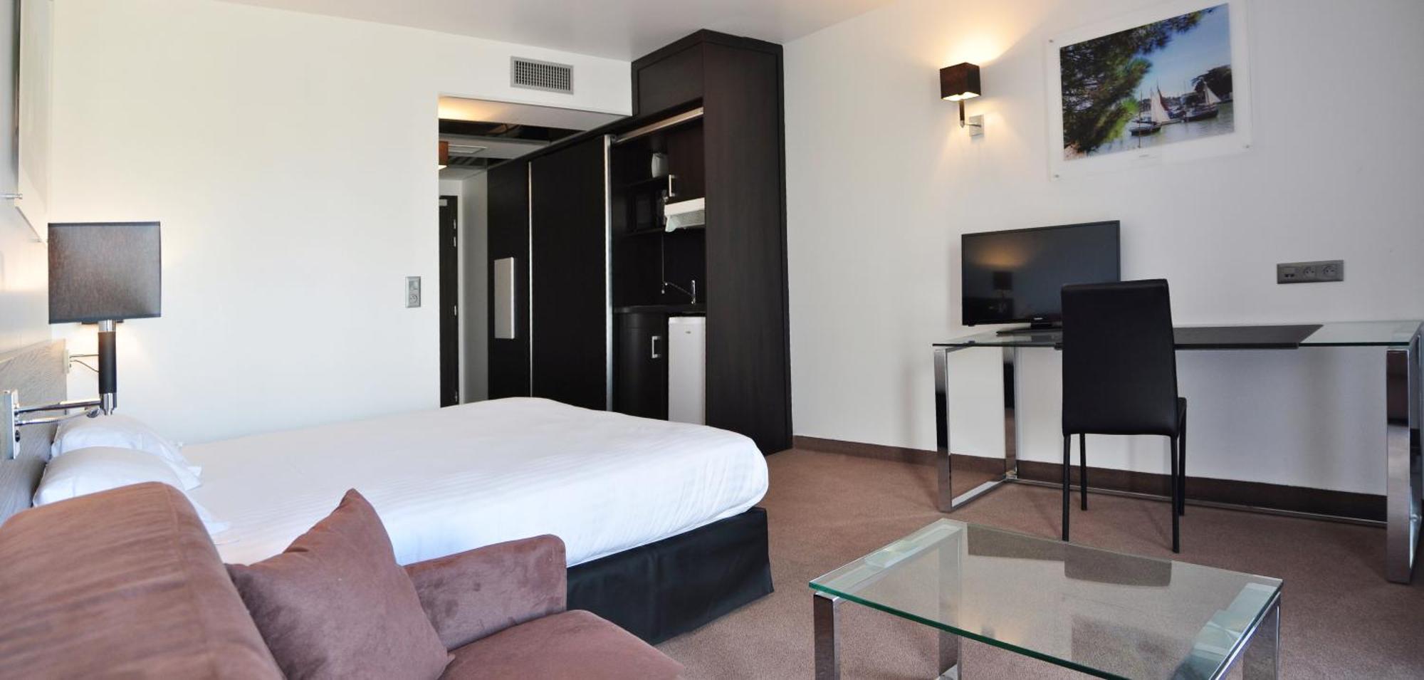 Golden Tulip Pornic Suites- Appart Hotel חדר תמונה