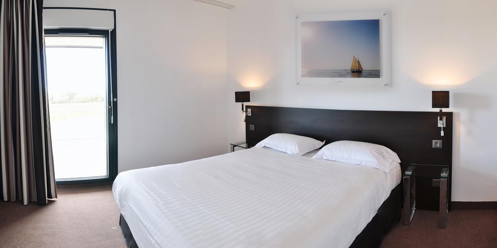 Golden Tulip Pornic Suites- Appart Hotel מראה חיצוני תמונה