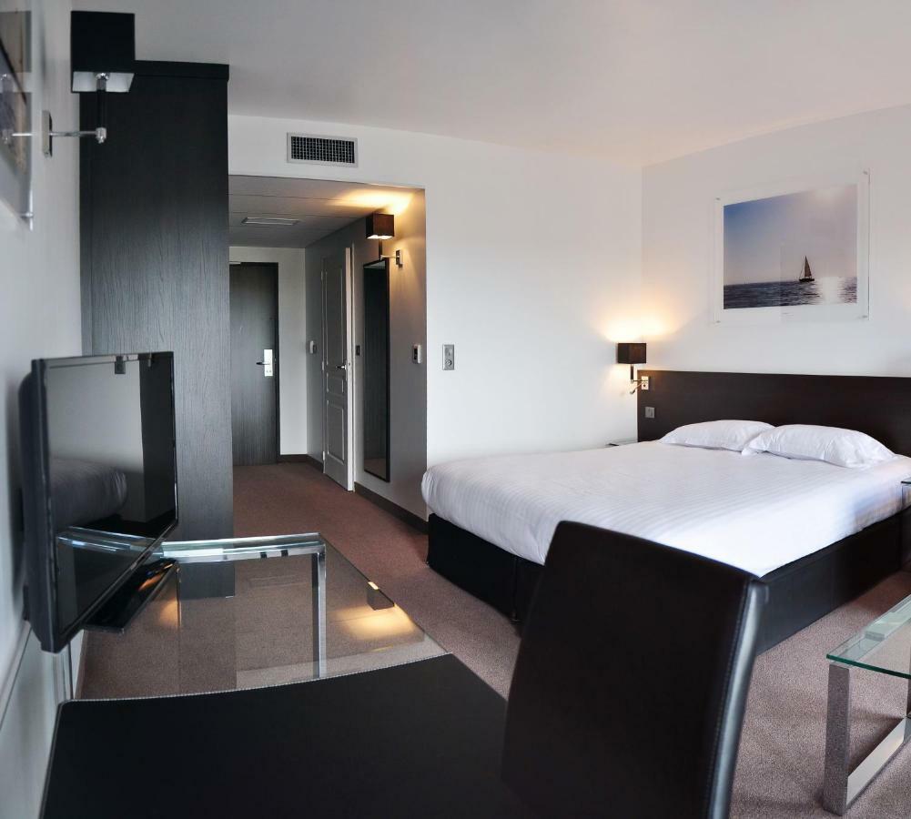 Golden Tulip Pornic Suites- Appart Hotel מראה חיצוני תמונה