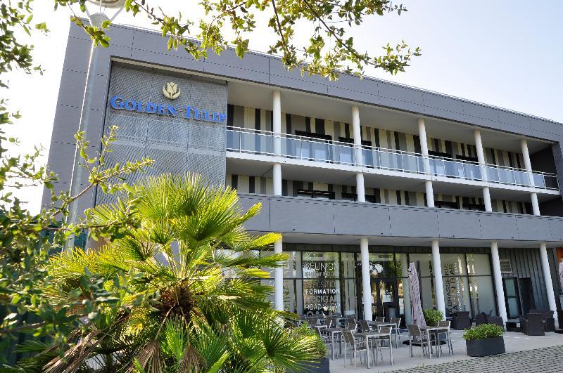 Golden Tulip Pornic Suites- Appart Hotel מראה חיצוני תמונה